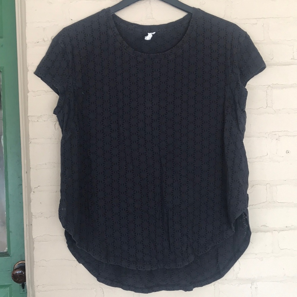 Peekaboo Patterned Fitness Top
